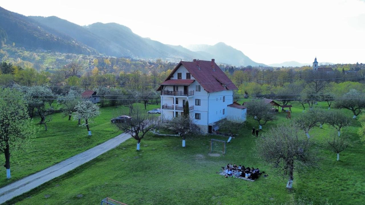 Pensiunea Din Livada Bran  Dış mekan fotoğraf